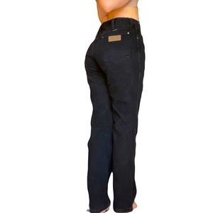 Vintage wrangler black straight legged jeans: